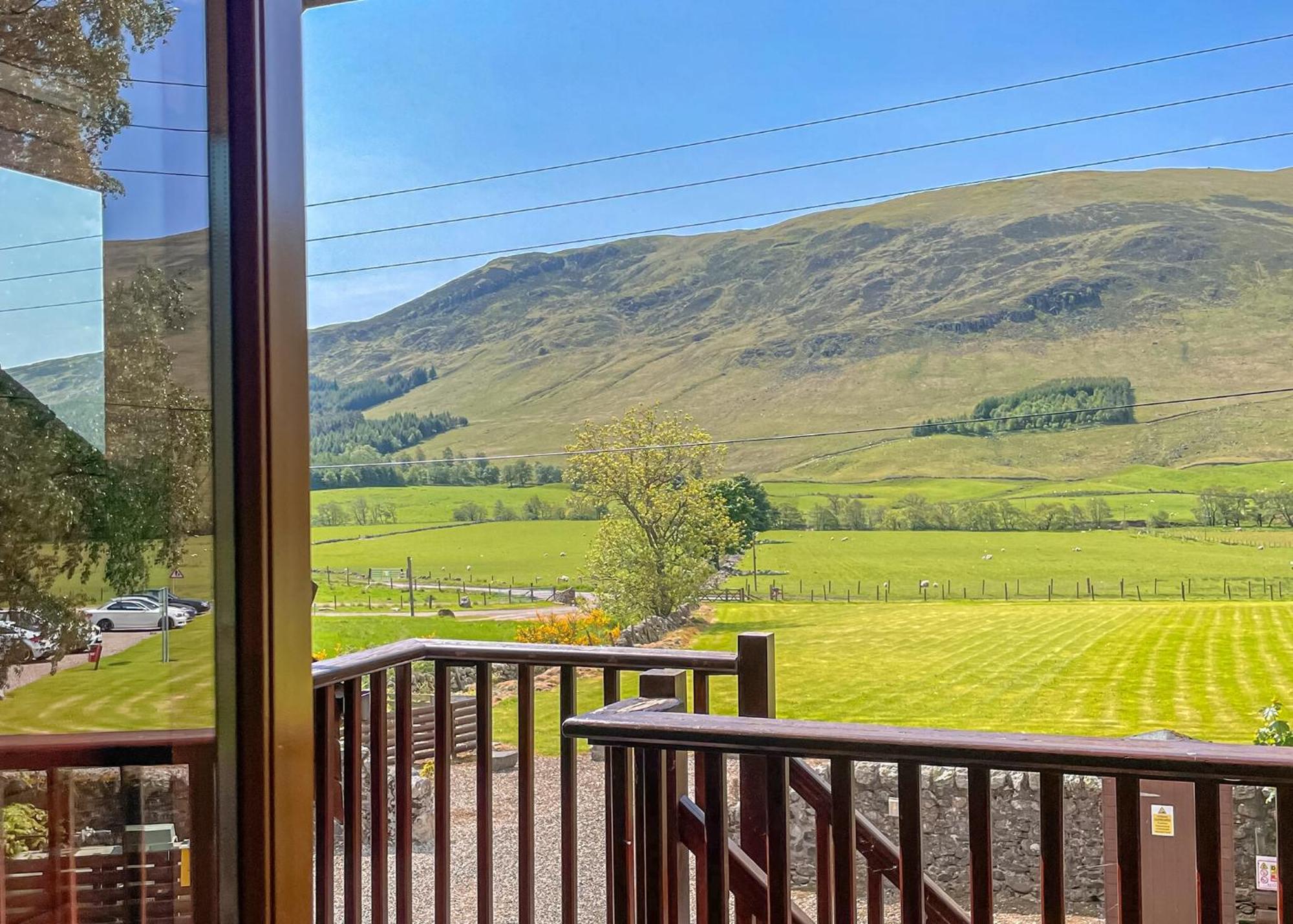 Glen Clova Lodges Inchmill الغرفة الصورة