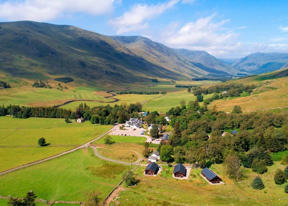 Glen Clova Lodges Inchmill المظهر الخارجي الصورة